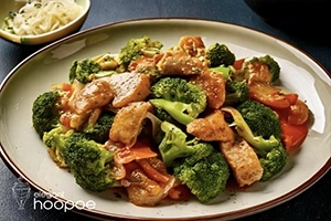 Broccoli and Turkey Stir-Fry