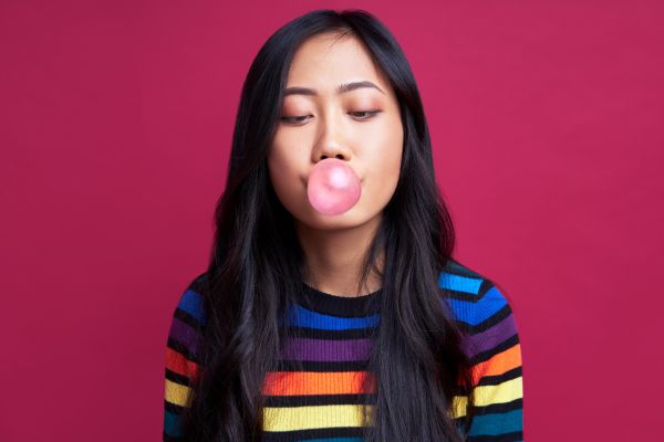 Can Chewing Gum Really Help You Lose Face Fat and Get Jawline Definition?