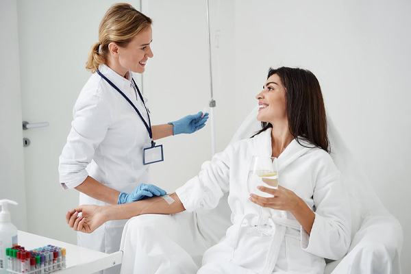 How the Best IV Therapy in Dubai Works: