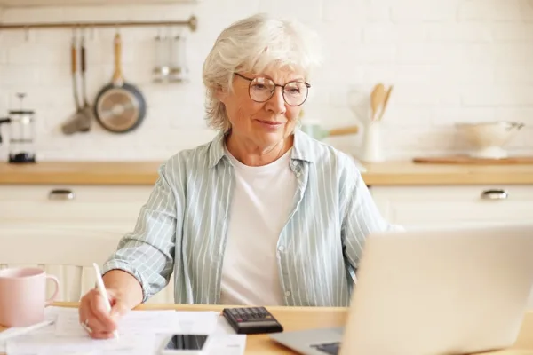 BMI for Seniors: What’s Healthy & Why It Matters for Older Adults?
